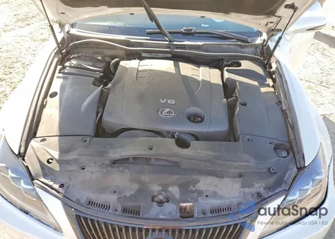 2009 Lexus Is 250 z USA, uszkodzony, nr VIN JTHBK262695087733